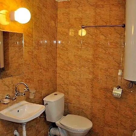 Hotel Valdis *